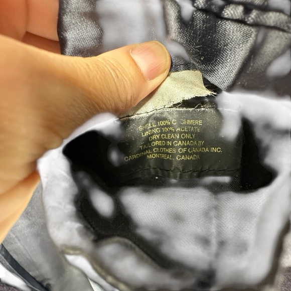 Neiman Marcus vintage heavy lined 46” chest Navy Cashmere Overcoat - Picture 4 of 16